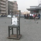 2012 bart rensink Krakau Plein Ghetta Bohaterów waarvandaan de joden naar auschwitz. schindlers fabriek ligt 1 km verder