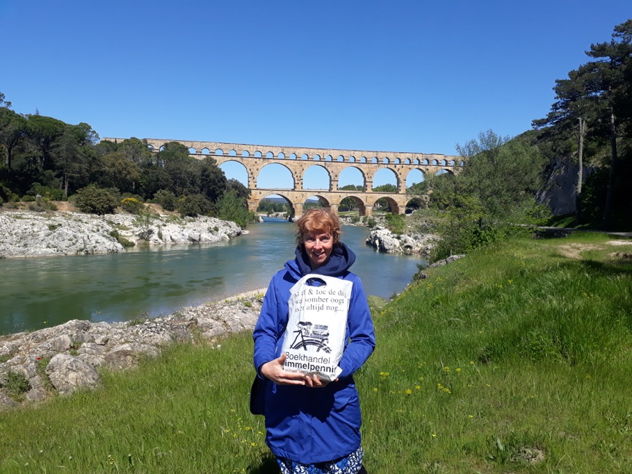 Arles pont du gard